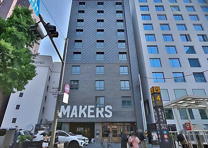 Hotel Jongro Makers X Pretty
